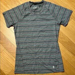 Smartwool Gray and Green Short Sleeve Tee